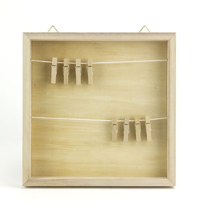 Fotokistje vierkant met 2 lijnen en 2x4 knijpertjes